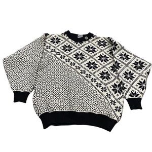 SELBU NORWAY 100% Pure New Wool Fair Isle Traditional Cottagecore Sweater Small